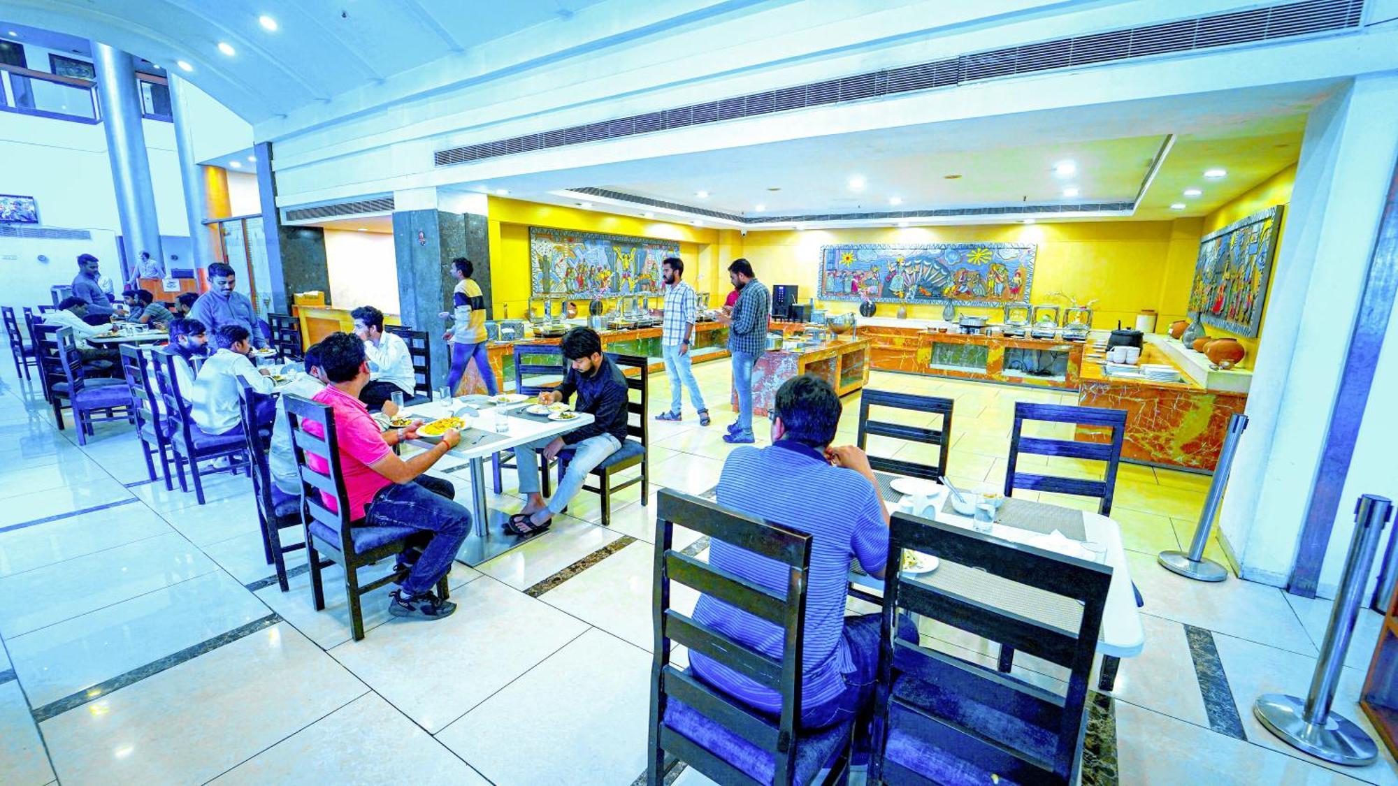 Hotel The Plaza Hyderabad Exterior foto