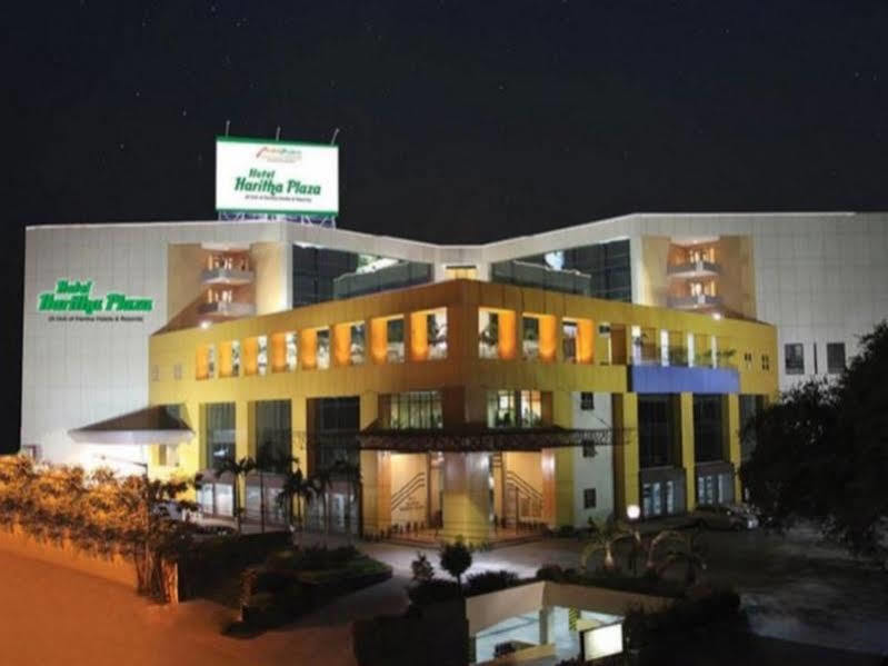 Hotel The Plaza Hyderabad Exterior foto